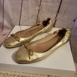 Elegant Gold Ballet Flats